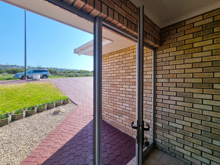 3 Bedroom Property for Sale in Dana Bay Western Cape